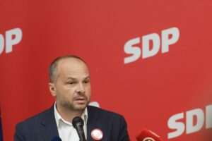 Siniša Hajdaš Dončić