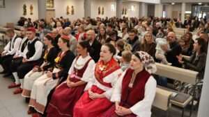 STUTTGART: Završena trodnevna proslava blagdana sv. Franje u čijoj središnjici je bilo slavlje mlade mise fra Olivera Marčinkovića