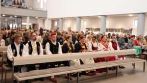 STUTTGART: Završena trodnevna proslava blagdana sv. Franje u čijoj središnjici je bilo slavlje mlade mise fra Olivera Marčinkovića