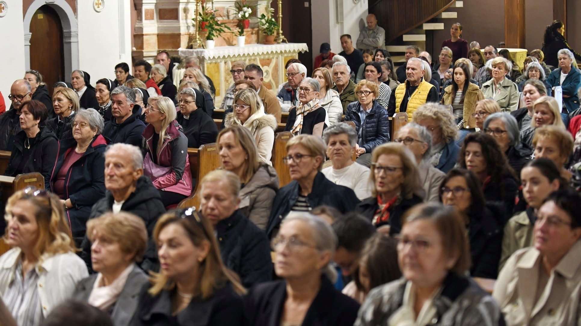 SVEČANO U SINJU: Proslavljena svetkovina sv. Franje Asiškog i 800. obljetnica „Pjesme stvorova“.   