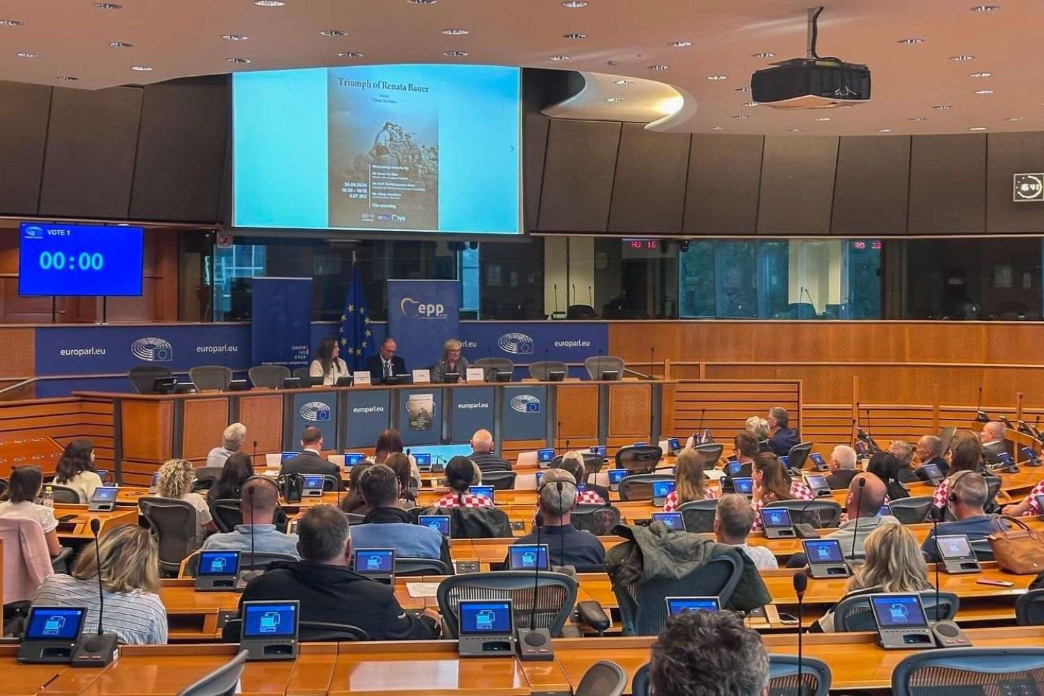 PRVA JAVNA PROJEKCIJA FILMA VIŠNJE STAREŠINE: U Europskom parlamentu prikazana "Pobjeda Renate Bauer“