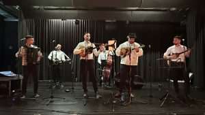 SLAVONSKE PJESME ODJEKIVALE MAJNOM: Slavonske Lole oduševile nastupom na Slavonskoj večeri u Frankfurtu zajedno sa TS Mirakul i folklorašima HKM iz Kelkheima