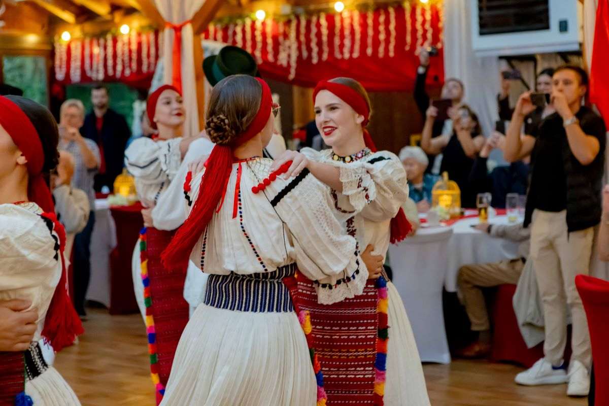 OD DJECE DO UMIROVLJENIKA: “Dika” iz Augsburga u samo pola godine pokazala kako mogu stvoriti nešto posebno “Dika” iz Augsburga / Foto: Fenix (HKUD Dika)