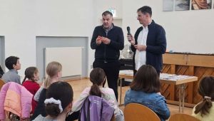 Fra Ivica Erceg i don Jakoslav Banić / Foto: HKZ Stuttgart (uz dopuštenje fra Ivice Ercega)