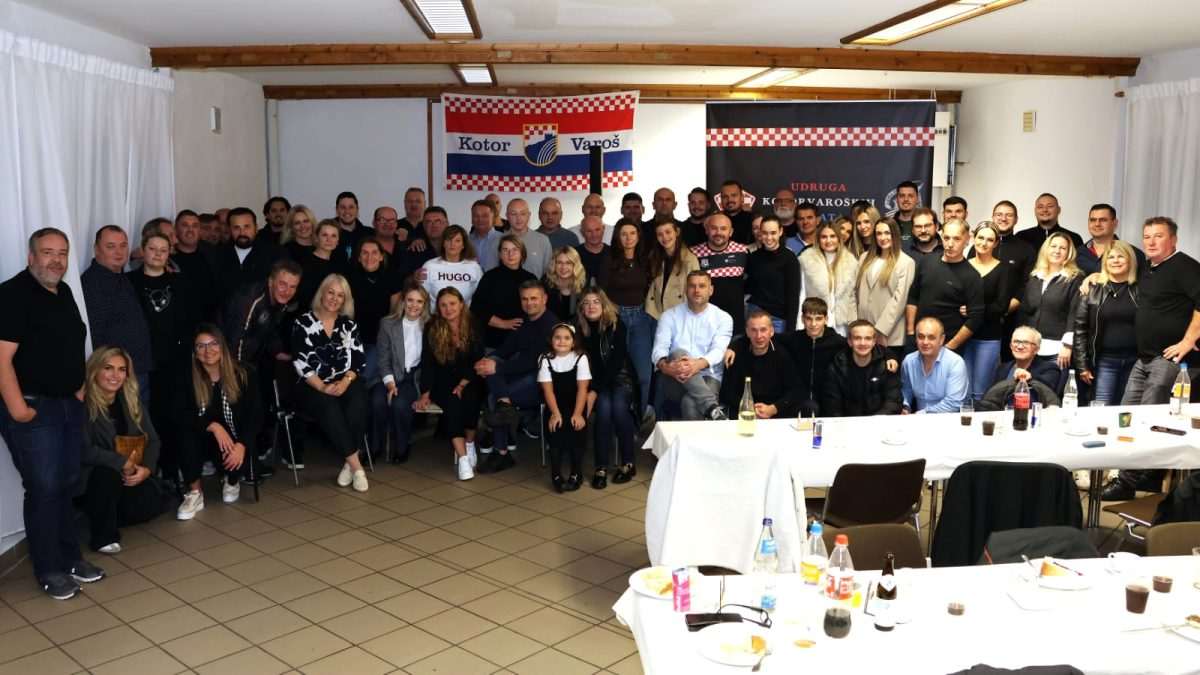 Kotorvarošani u Stuttgartu / Foto: Fenix (Željko Cindrić)