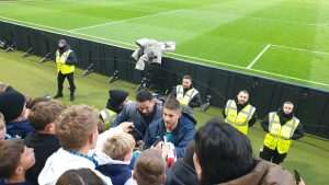 MLADI HRVATI IZ NJEMAČKE UPOZNALI SVOG IDOLA: Andrej Kramarić oduševio najmlađe navijače u Sinsheimu