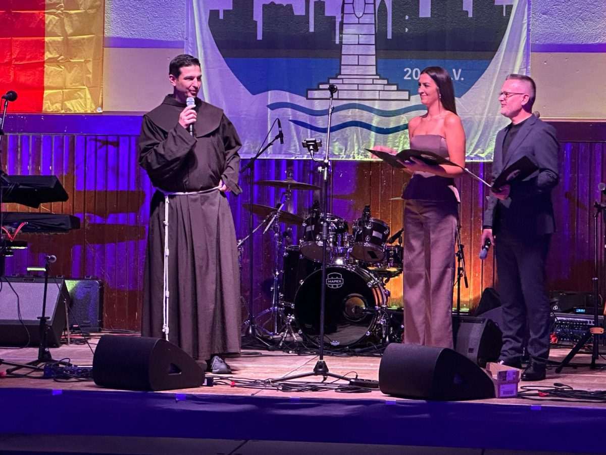 LIVANJSKA NOĆ U NJEMAČKOJ: Veselje, emocije i dobra djela ispunili 7. okupljanje Livnjaka u Heusenstammu kod Frankfurta!