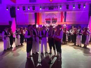 LIVANJSKA NOĆ U NJEMAČKOJ: Veselje, emocije i dobra djela ispunili 7. okupljanje Livnjaka u Heusenstammu kod Frankfurta!