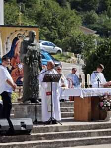 VELIKO SLAVLJE U VELIKOM BRDU: 290 godina crkve sv. Jeronima i 280 godina župe VELIKO SLAVLJE U VELIKOM BRDU: 290 godina crkve sv. Jeronima i 280 godina župe