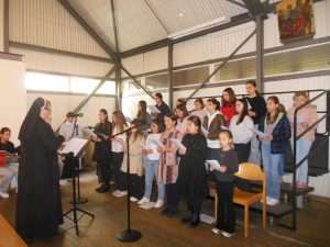 POČETAK VJERONAUKA U MÜNCHENU: Fra Frano Čugura pozvao na molitvu i zajedništvo!