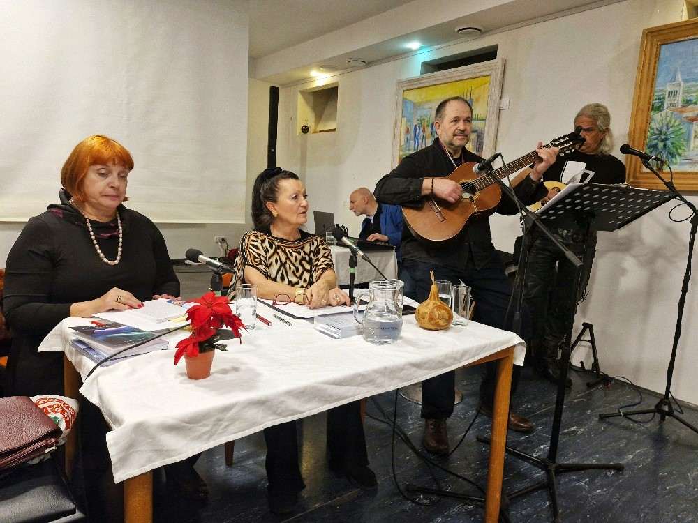 H. Mihanović Salopek, M. Epp, J. Čenić (drugi s desna) i M. Dišipulo