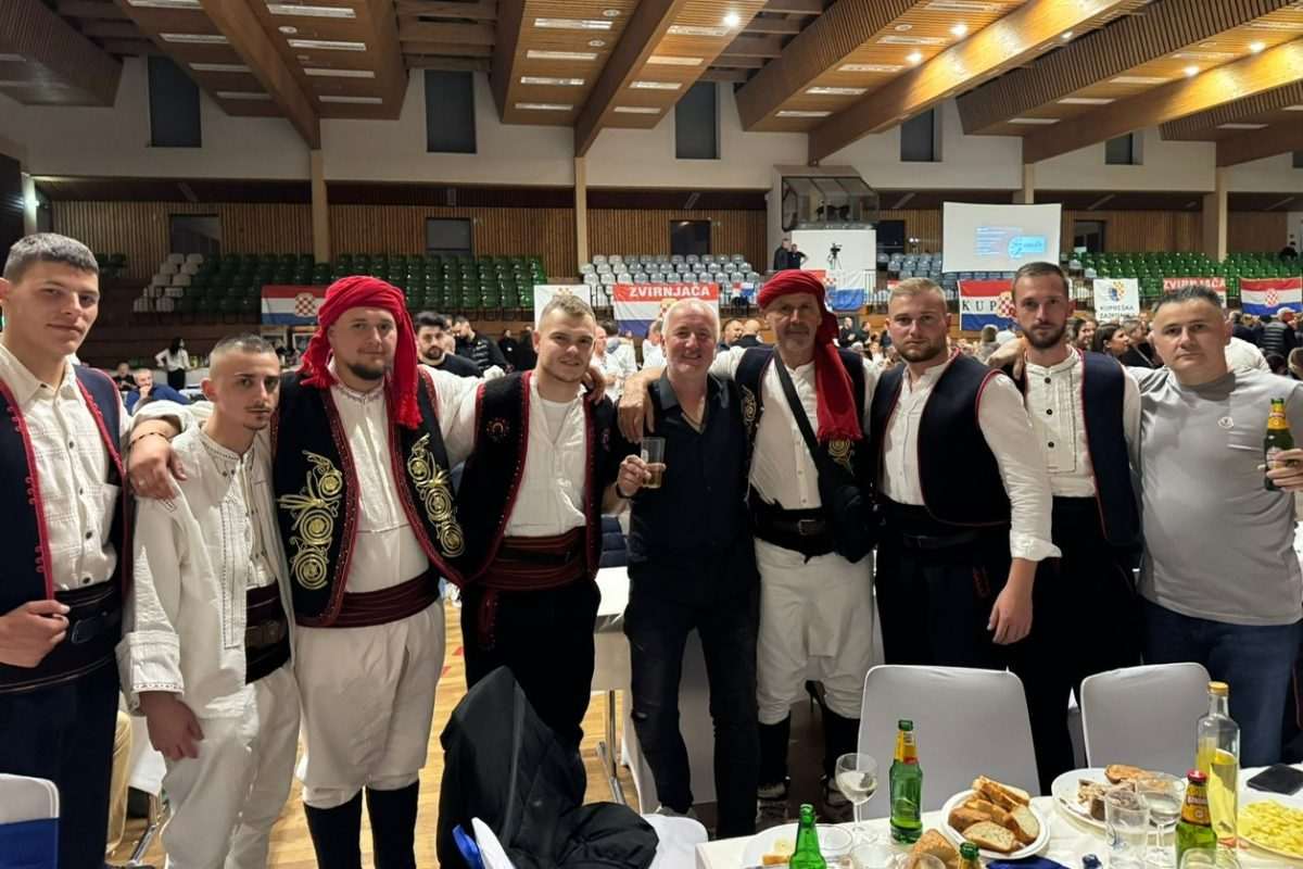 PRVA KUPREŠKA NOĆ U FRANKFURTU: Sanjam Stožer i cvjetna polja Kupresa… u pjesmi i srcima iseljenih Kuprešaka  