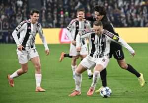 LP: Bayern sa Stanišićem u Parizu srušio PSG, Reala poražen od Liverpoola, Tottenham s 4:0 izbušio mrežu Kotarskog, Eintrachtu bod u Napulju LP: Bayern sa Stanišićem u Parizu srušio PSG, Reala poražen od Liverpoola, Tottenham s 4:0 izbušio mrežu Kotarskog, Eintrachtu bod u Napulju