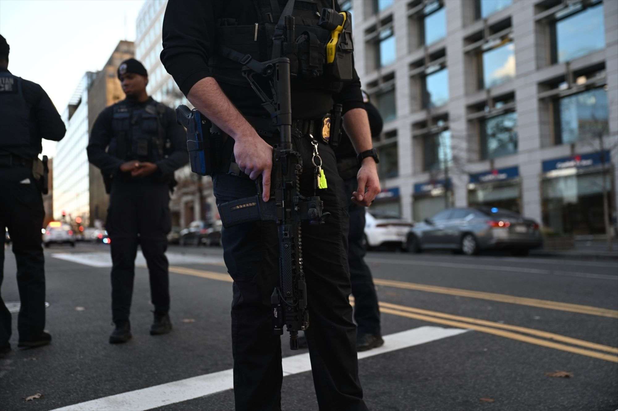 TERORISTIKI ČIN U WASHINGTONU: Osumnjičenik iz Afganistana pucao na pripadnike Nacionalne garde u Washingtonu