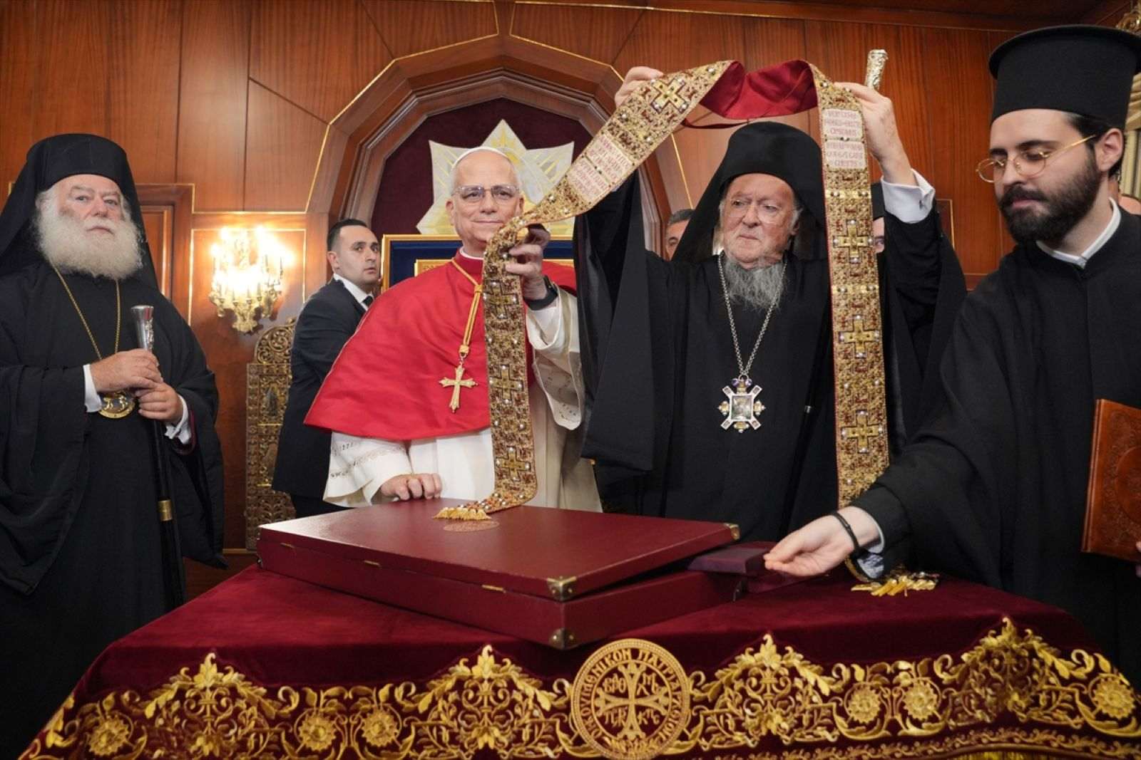 MOLITVA ZA JEDINSTVO SVIH KRŠĆANA: Papa Lav XIV. i patrijarh Bartolomej I. potpisali izjavu za zajedničku proslavu Uskrsa