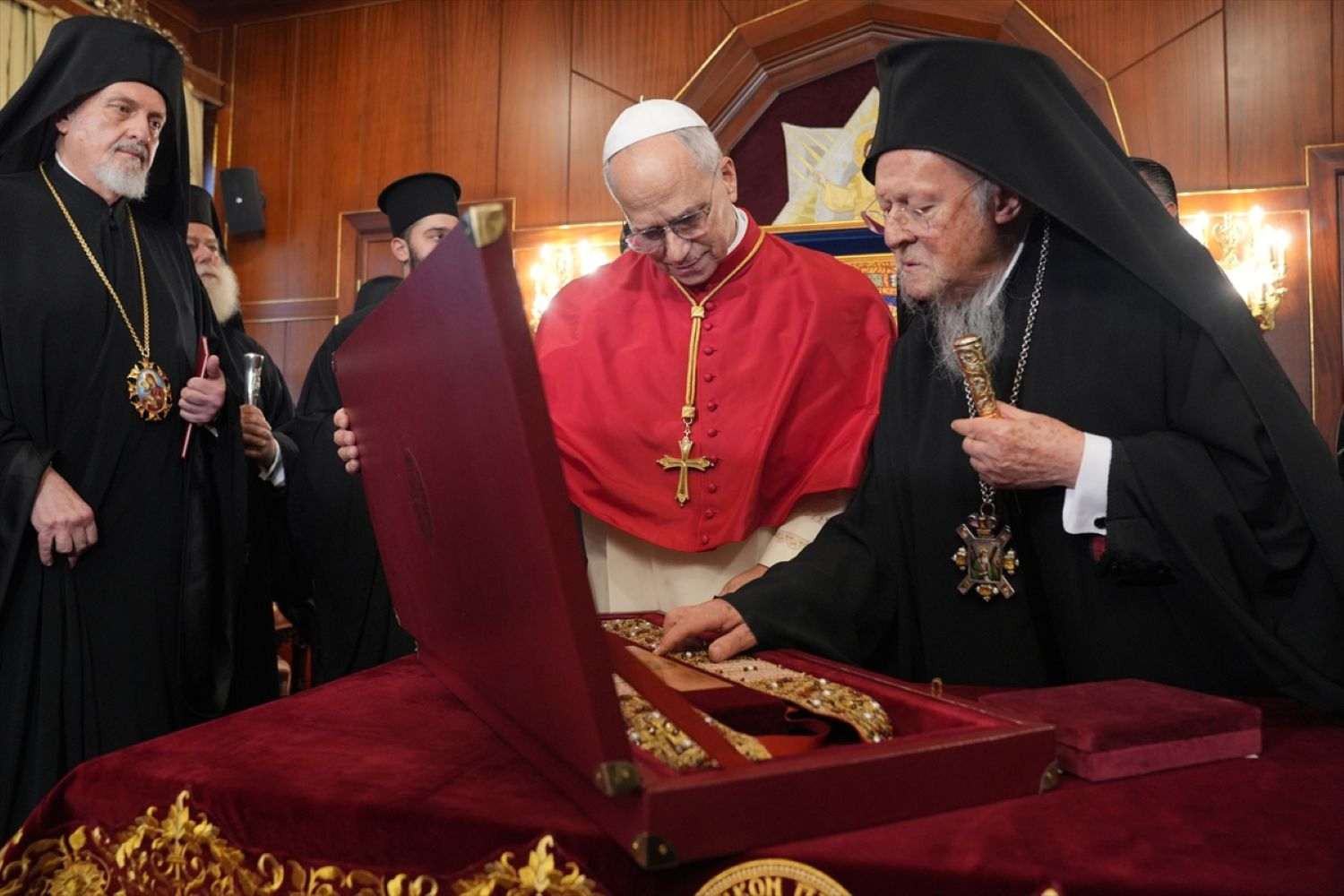 MOLITVA ZA JEDINSTVO SVIH KRŠĆANA: Papa Lav XIV. i patrijarh Bartolomej I. potpisali izjavu za zajedničku proslavu Uskrsa