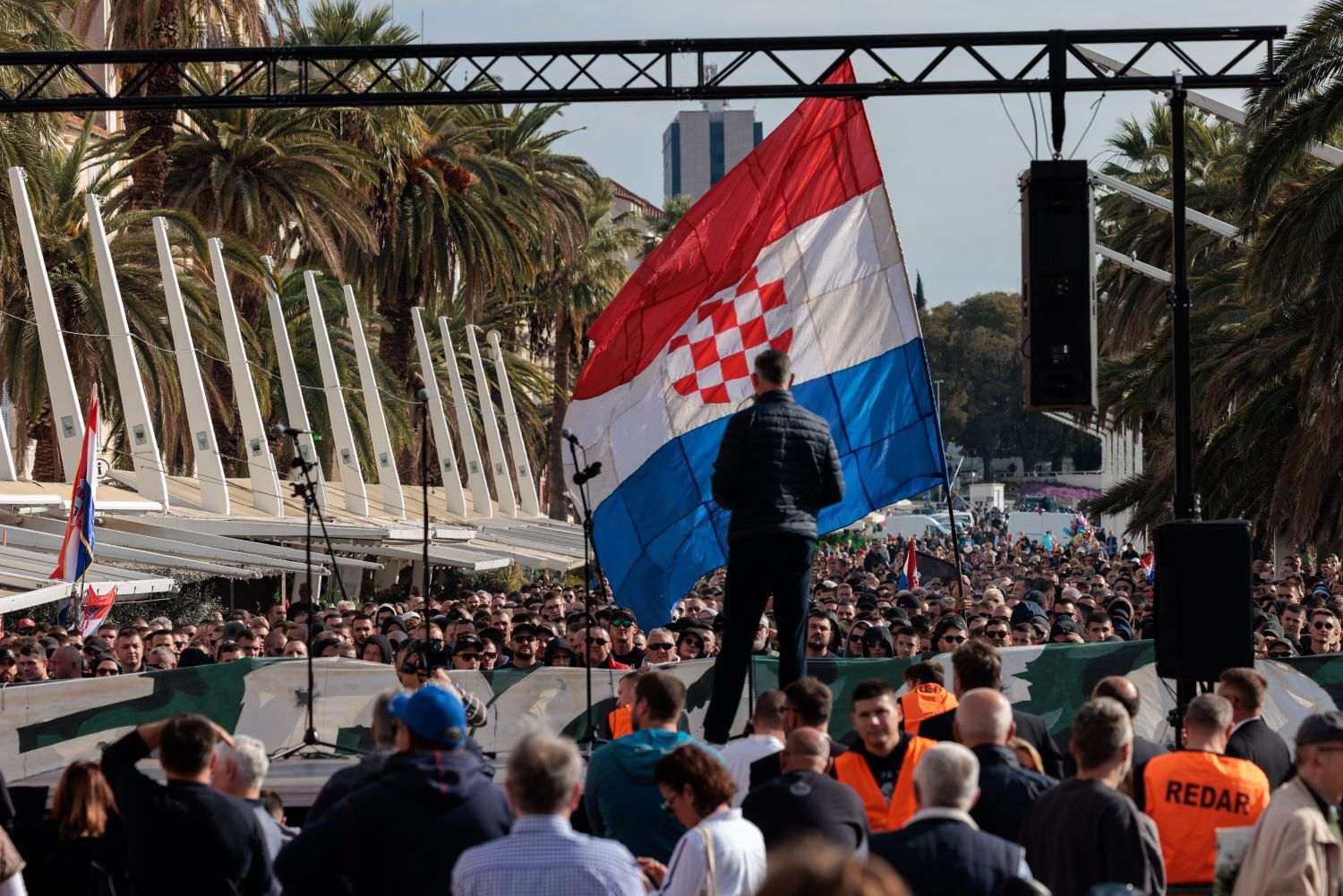 SPLITSKA POLICIJA: Prosvjed u Splitu prošao bez incidenata