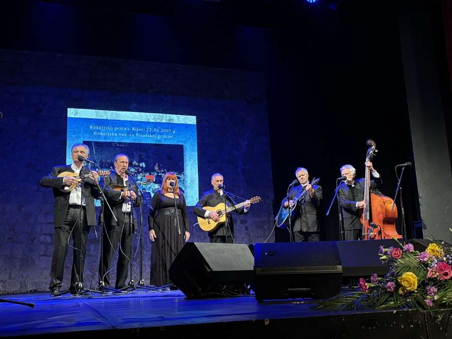 Klape pjevale za Hrvate Crne Gore / Foto: Fenix( Maja Mozara)