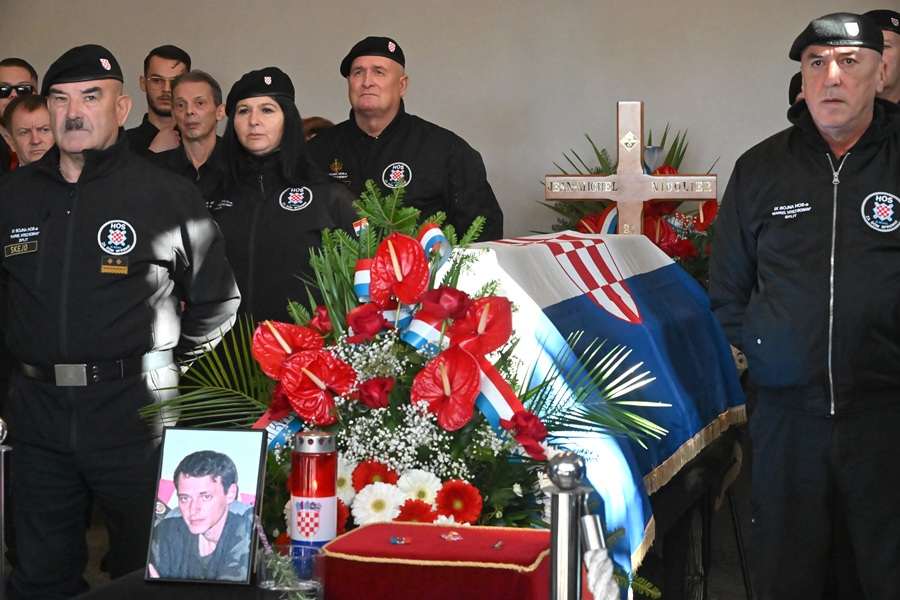 Pokop hrvatskog branitelja Jean-Michela Nicoliera / Foto: Hina