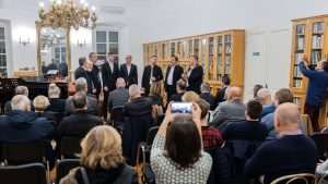 DUBROVAČKI ZMAJEVI: Svečano obilježena 100. obljetnica Zmajskog stola Dubrovnik DUBROVAČKI ZMAJEVI: Svečano obilježena 100. obljetnica Zmajskog stola Dubrovnik