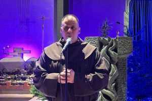 NA POZIV FRA IVANA GRUBIŠIĆA: Božićni koncert u Offenbachu/M sa Stijepom Gleđom Markosom i Maxom Hozićem polučio ogroman uspjeh  