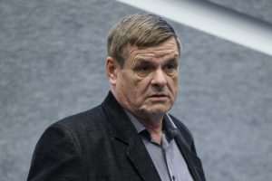 PITANJE SVIH PITANJA: Hoće li ministar Anušić dati prof. Laliću „mašinku“? PITANJE SVIH PITANJA: Hoće li ministar Anušić dati prof. Laliću „mašinku“?