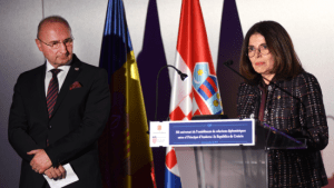 ZA 30. OBLJETNICU USPOSTAVE DIPLOMATSKIH ODNOSA: Hrvatski pijanist Goran Filipec održao koncert u Andori ZA 30. OBLJETNICU USPOSTAVE DIPLOMATSKIH ODNOSA: Hrvatski pijanist Goran Filipec održao koncert u Andori