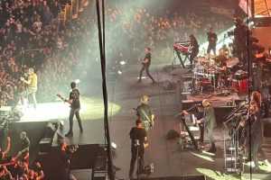 M.P. THOMPSON U ARENI ZAGREB: Izveo sve svoje najveće hitove, Tomaševića i Možemo nazvao „ekstremnom ljevičarskom sektom“