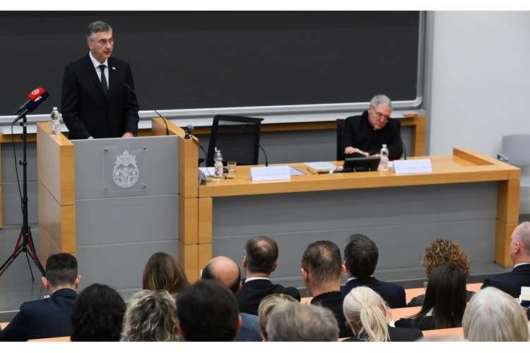 Andrej Plenković održao je predavanje na Papinskom sveučilištu Gregoriana