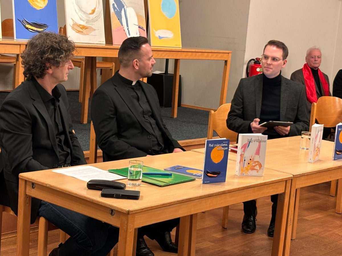 Predstavljanje knjiga/ Foto: Ljiljana Sikavica