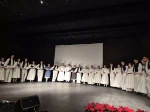 NIKOLINJE U MAINZU: Djeca i mladi oduševili svojim nastupima pred 600 okupljenih – pridružili im se i folkloraši iz Hannovera