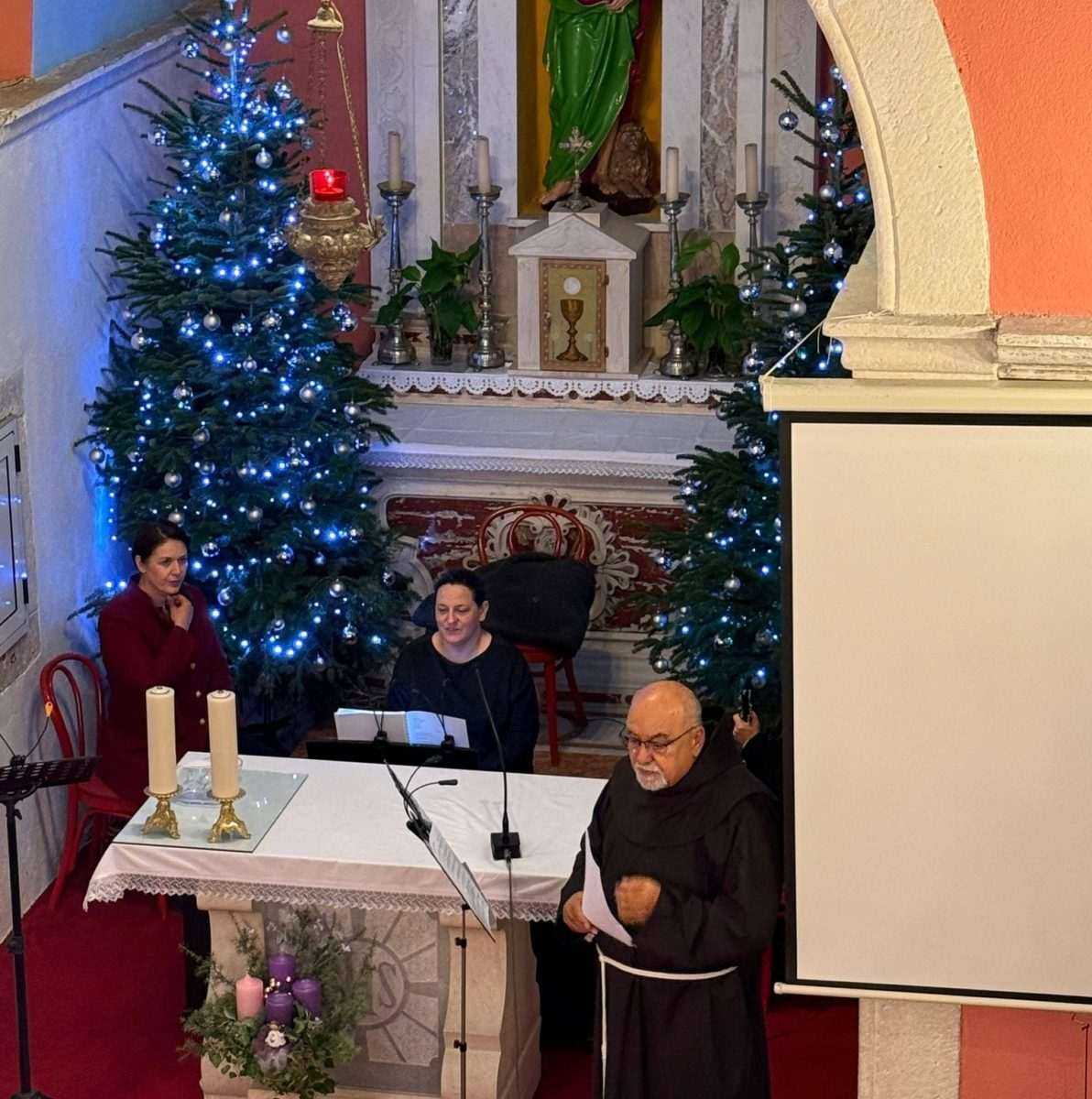Župljani župe sv. Jeronima u Velikom Brdu – Makarska uživali su u prelijepom božićnom koncertu / Foto: Fenix (TB)