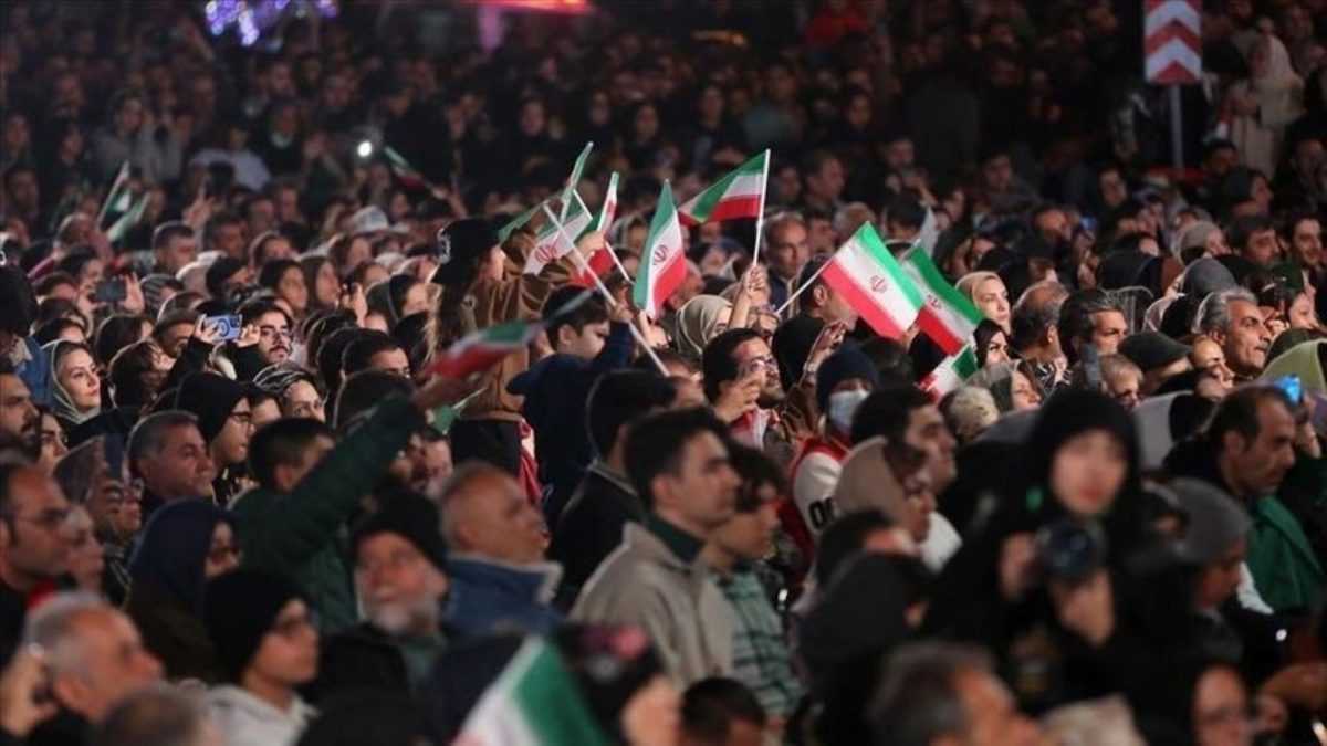 NEVIĐENA BRUTALNOST: Nemiri u Iranu odnijeli između 500 i 2.000 ljudskih života u posljednjih 48 sati  