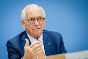 HAMBURG/MÜNCHEN: Zelenski u Münchenu preuzima nagradu dodjeljenu „za hrabrost i otpornost ukrajinskog naroda“    