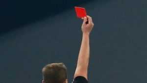 BURNE SCENE NA UTAKMICI CROATIJE: Sudac se rasplakao nakon prekida utakmice i pokazana 2 crvena kartona hrvatskim igračima  