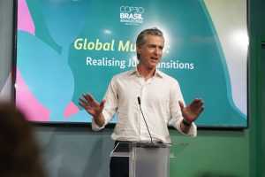 HAMBURG/MÜNCHEN: Zelenski u Münchenu preuzima nagradu dodjeljenu „za hrabrost i otpornost ukrajinskog naroda“    