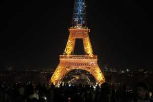 BERLIN I PARIZ U BOJAMA UKRAJINE: Nijemci i Francuzi izrazili solidarnos sa ukrajinskim narodom