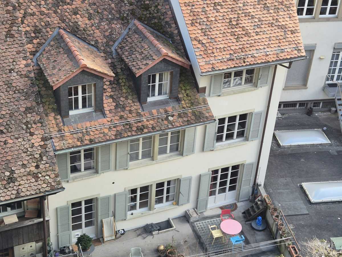 BERN - SVE SAMO NE OBIČAN GRAD: Što je u brojnim podrumima, zašto medvjed iznad grada, Eistein i još puno toga!