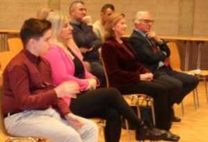 NESVAKIDAŠNJA VEČER U BERNU: Od istine o Njegovoj ženi do mladića koji je Prijestupnike povezao sa Chopinom