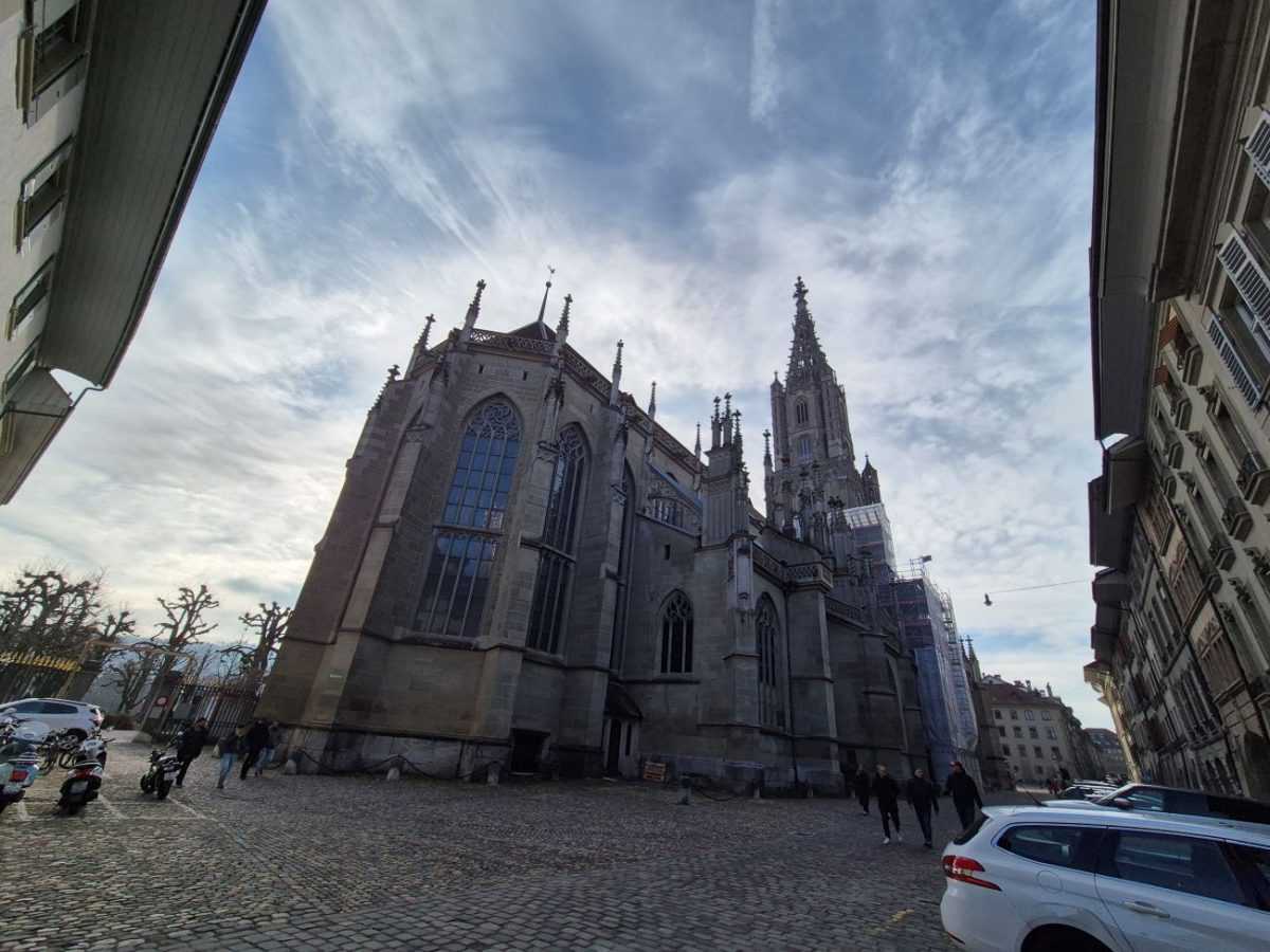 BERN - SVE SAMO NE OBIČAN GRAD: Što je u brojnim podrumima, zašto medvjed iznad grada, Eistein i još puno toga!