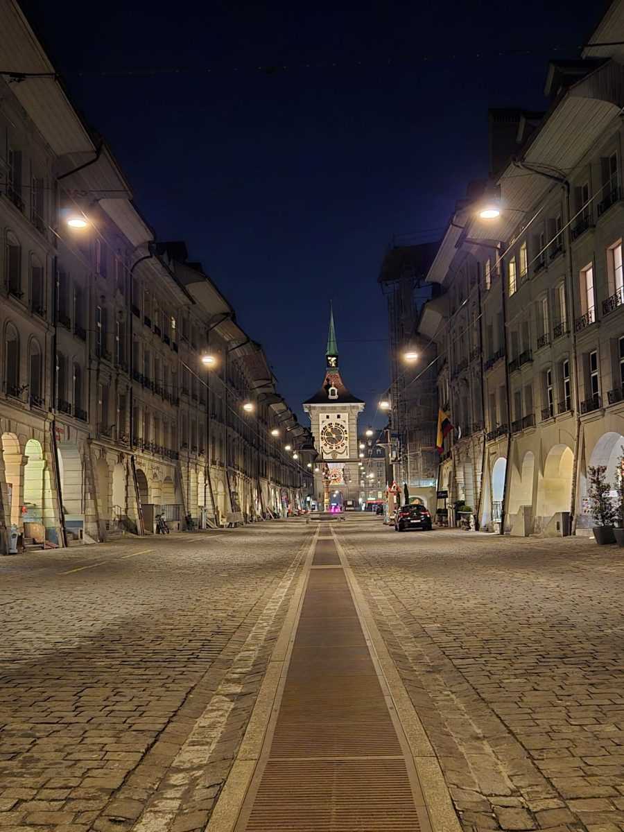 BERN - SVE SAMO NE OBIČAN GRAD: Što je u brojnim podrumima, zašto medvjed iznad grada, Eistein i još puno toga!
