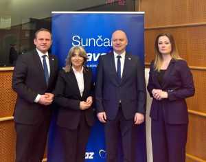 Ministar Šipić u Bruxellesu / Foto: MDU