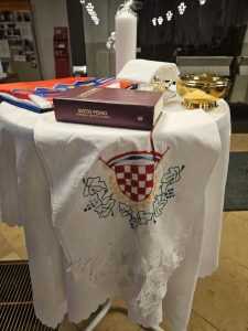 (FOTO) Svečano proslavljen patron župe HKŽ Blaženog Alojzija Stepinca u Schwenningenu