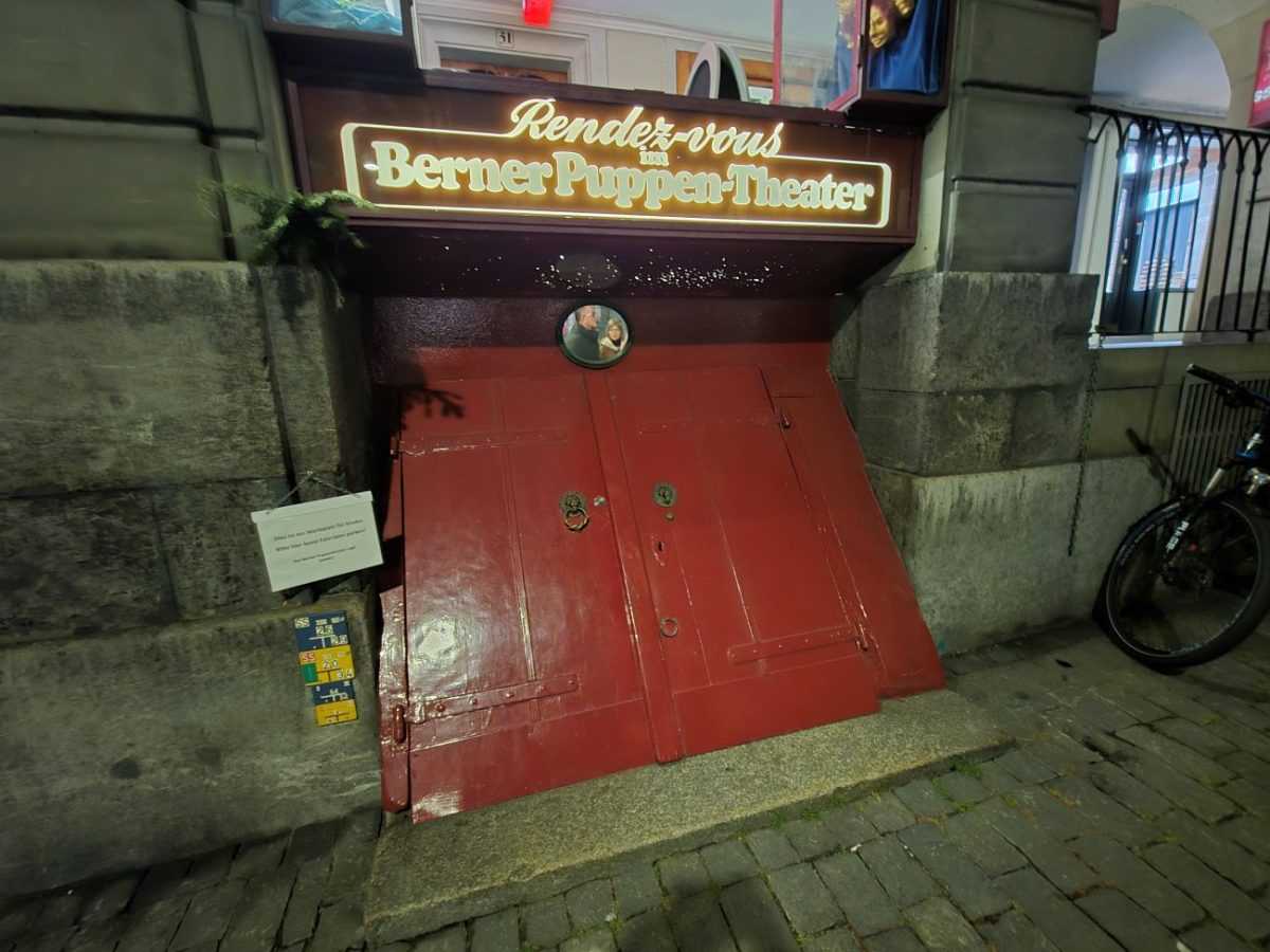 BERN - SVE SAMO NE OBIČAN GRAD: Što je u brojnim podrumima, zašto medvjed iznad grada, Eistein i još puno toga!