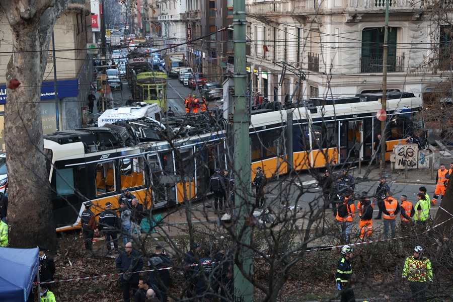Tramvaj iskočio iz tračnica u Milanu / Foto: Anadolu