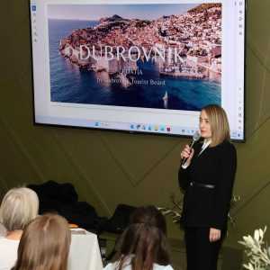 STUTTGART: Svečano predstavljeno uvođenje nove zrakoplovne linije Dubrovnik – Stuttgart STUTTGART: Svečano predstavljeno uvođenje nove zrakoplovne linije Dubrovnik – Stuttgart