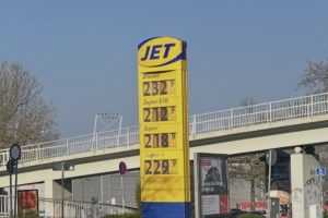 Cijena goriva u Njemačkoj dostižu rekordne visine 