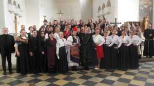 MÜNCHEN: Zbor pjevača iz Njemačke, Švicarske, Austrije i Hrvatske izveli duhovni koncert o muci Kristovoj