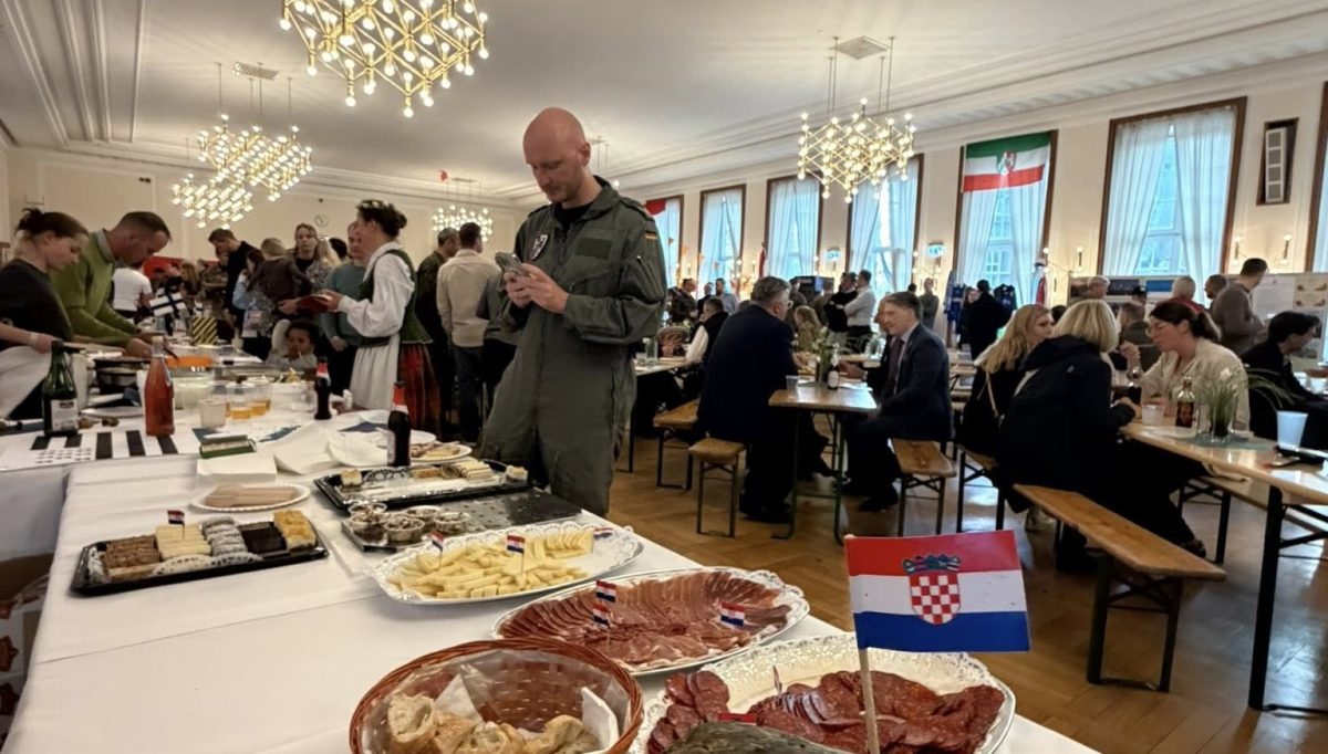 HAMBURG: Bogatstvo hrvatske kulture predstavljeno na Akademiji Bundeswehra