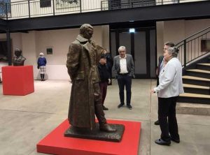 VELIČANJE TITA I PROPALE JUGOSLAVIJE: U Berlinu otvorena izložba „Estetika kao politička strategija 1945-1960“